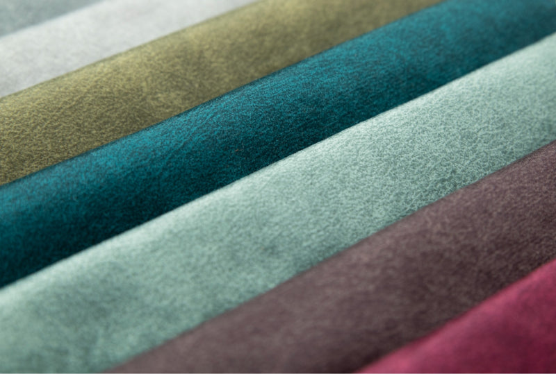 Tissu velours tissu aux canapés de ligne - VIE | À l'eau verte